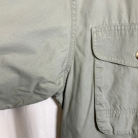 2/$15 Coosa County Clothier Team Triton Boats Vented Fishing Button Down - Picture 5 of 12